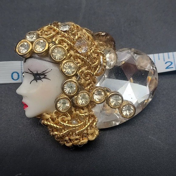 Rhinestone Egyptian Lady Head Brooch Handcrafted Artisan Linda Rosshirt - Picture 5 of 9